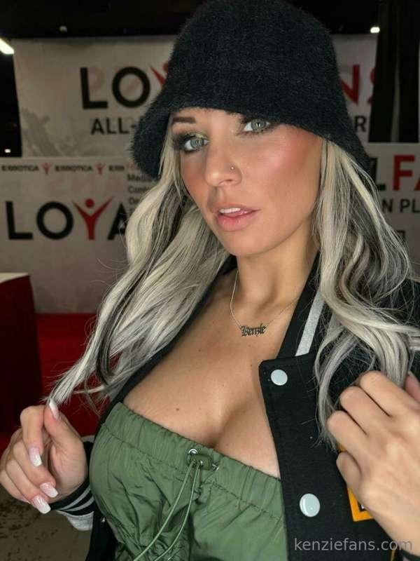 Exxxotica NJ 2023 ✅

Thank you to everyone who came out to s..