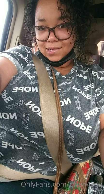 Ya girl just ordered a new camera phone! Better quality pics..