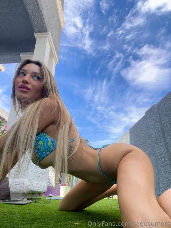 I’m making custom videos all week Message me to create your ..