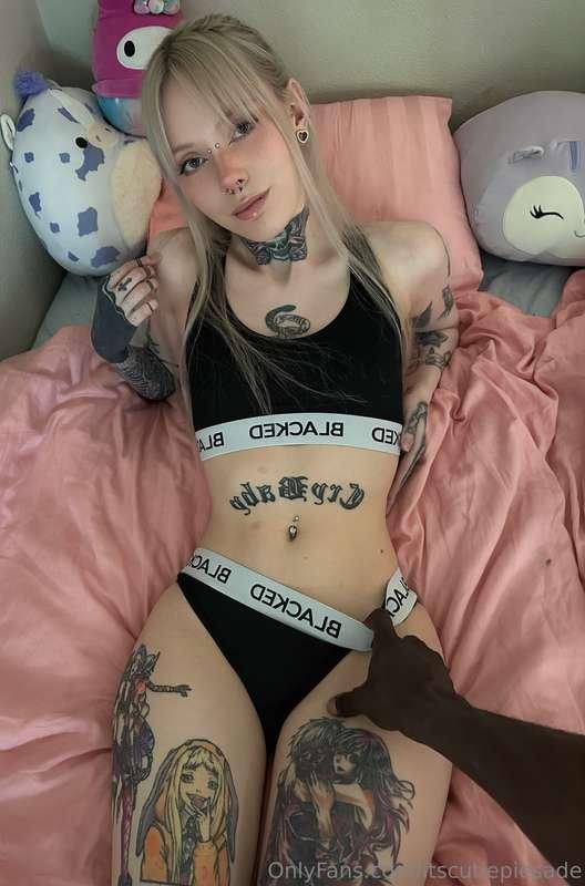 new vid -> @cutiepiesade 🐇♠️