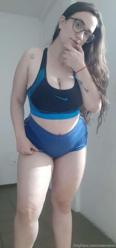 I leave these photos so that you have sweet and wet dreams 💦..