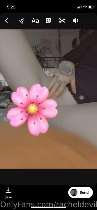 racheldeville image #0