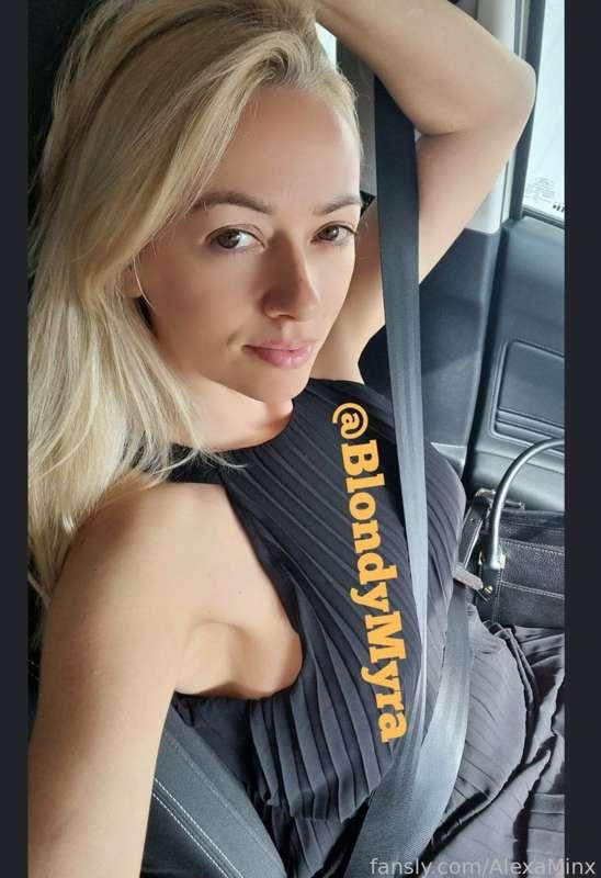 alexaminx image #0