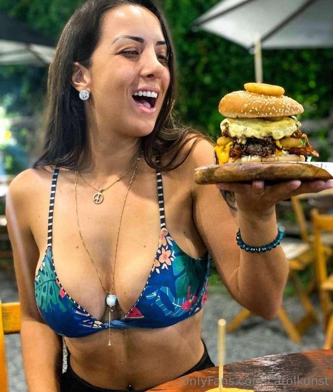 Mmm wanna bite? Me !!! not my food hehe