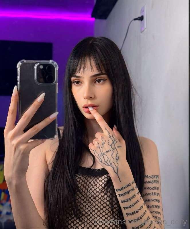 She came straight here to please you with her hot content,🥵🥵..
