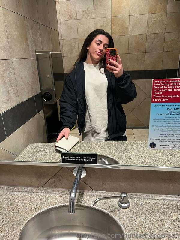 Hello! I know that I have been MIA and slow to get back to y..
