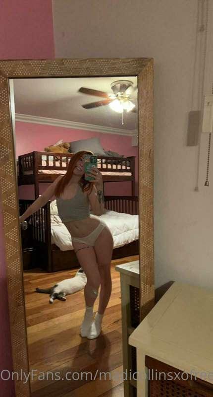 happy sunday! 💋 dm me on onlyfans.com/madicollinsxo if ur in..