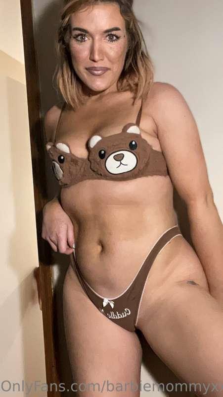 gabrielleadams image #0