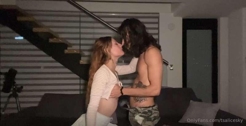 You love sextapes, support me and I'll give you the whole th..