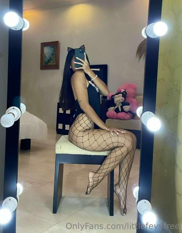 I might look good in this fishnet but I look even better wit..