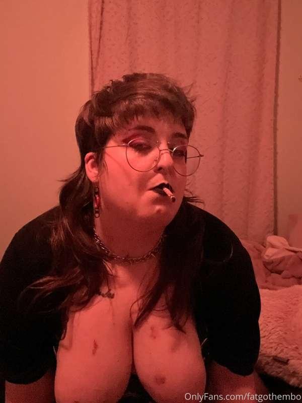 fatgothembo image #0