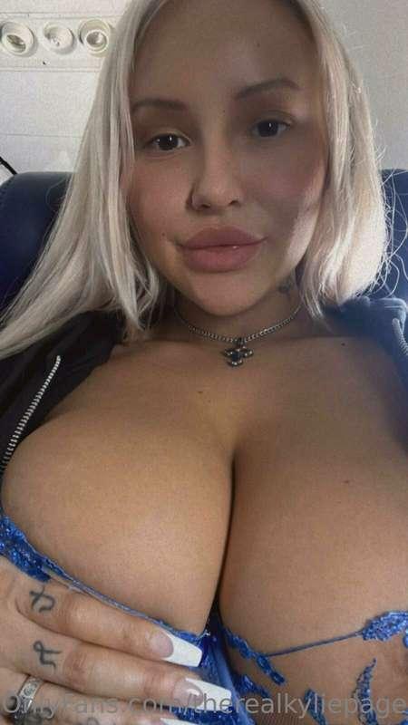 Im so horny rn baby!🥵🥵