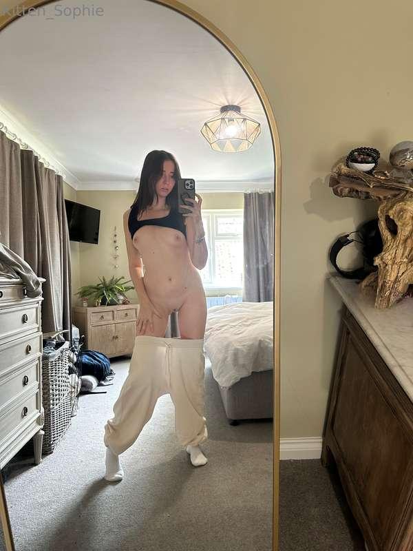 Check your messages with me for my new video 💓🥰