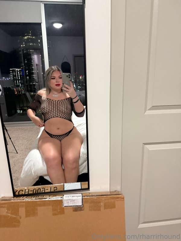 Are you alone and horny? ;)💦