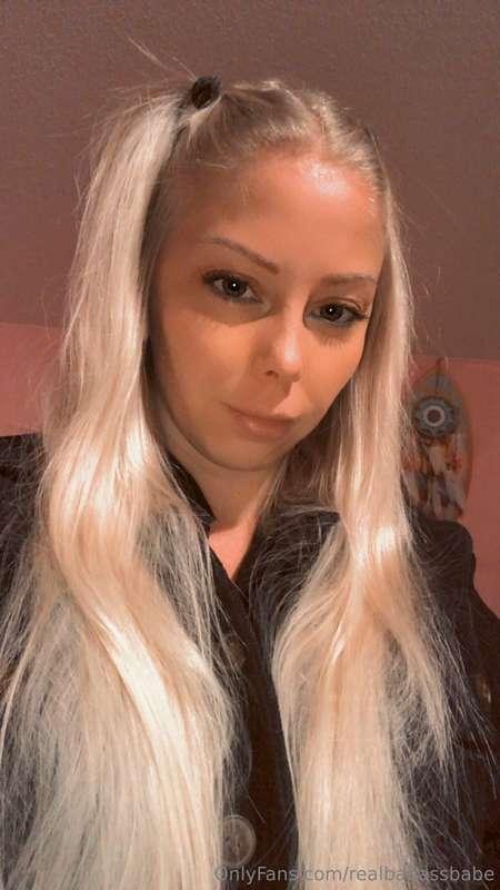 So sehe ich aus um 5:30 morgens 🤗
Geht eigentlich oder? 😄