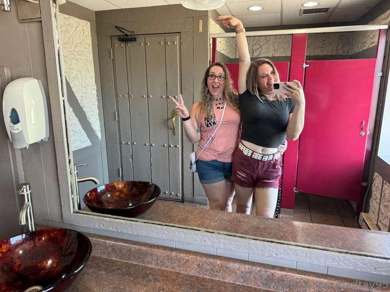 Who wants more content from us? Tip me: $1 - sure $5 - absol..