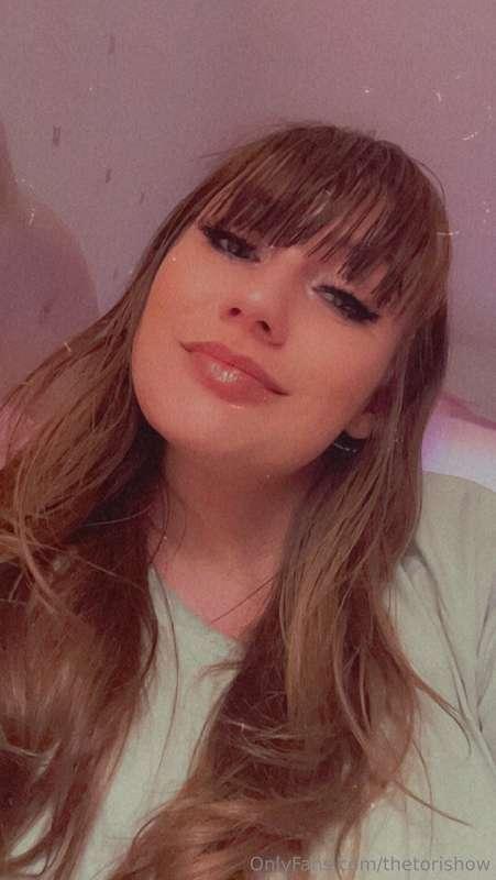 Bangs or no bangs?! I need some opinions lol