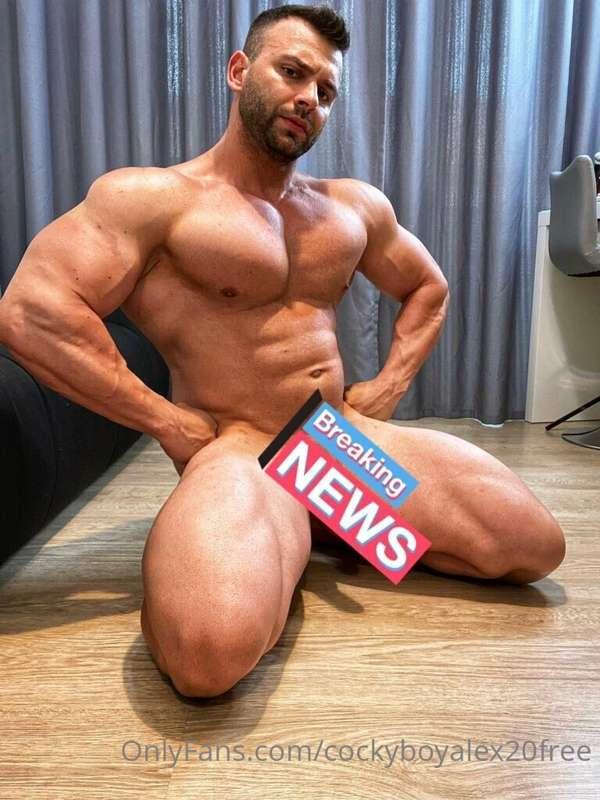 💥For more hot content join my VIP page @cockyboyalex20 💥 wil..