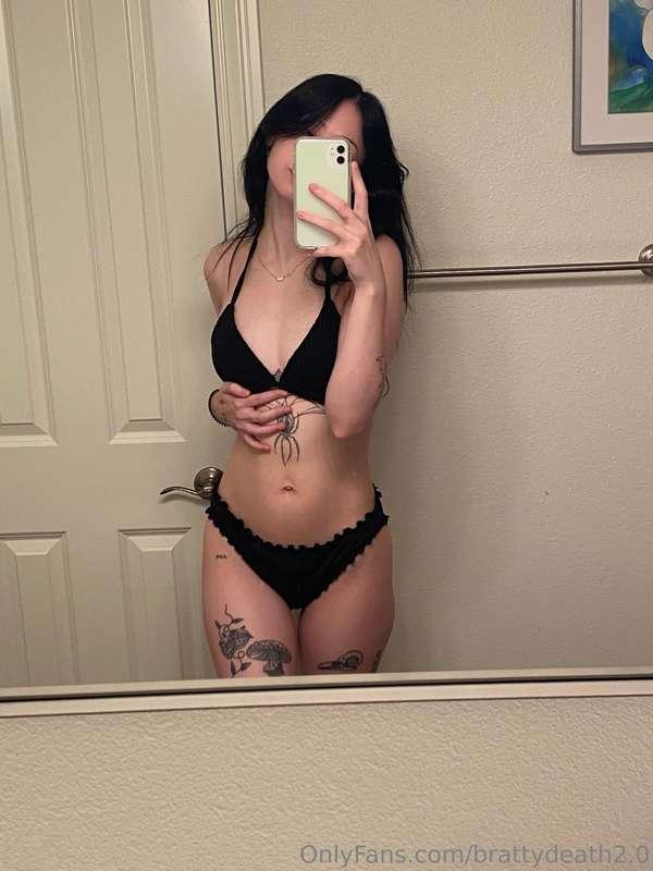 would u go skinny dipping with me?