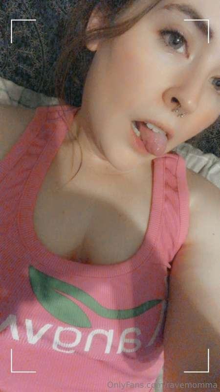 Snapchat is disabled only way to message me is on here 😘