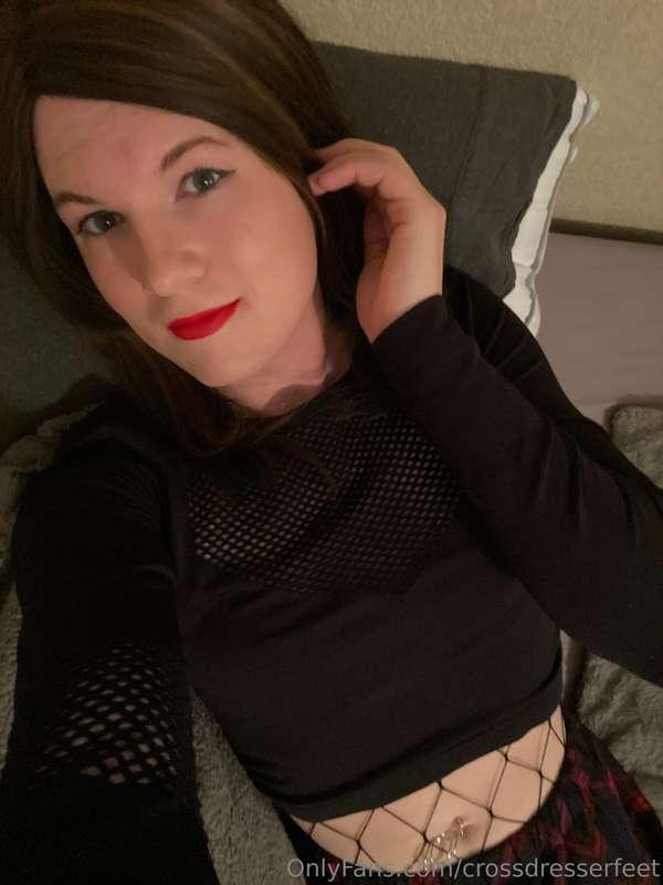 crossdresserfeet image #0