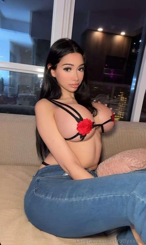 do you like my flowers? 🌹❤️