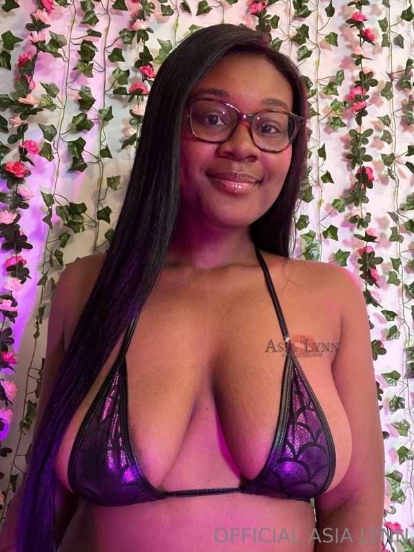 need me babe? 