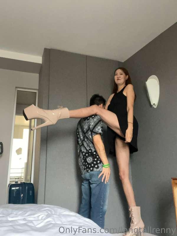 longtallrenny image #0