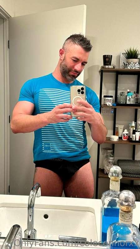How to start the day 💪🏼💦