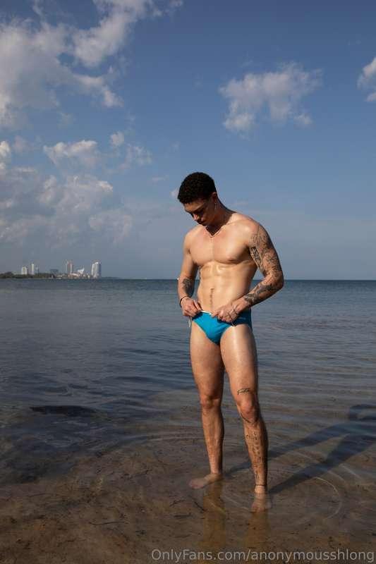 ocean view and a whole lot more lmao ;)
