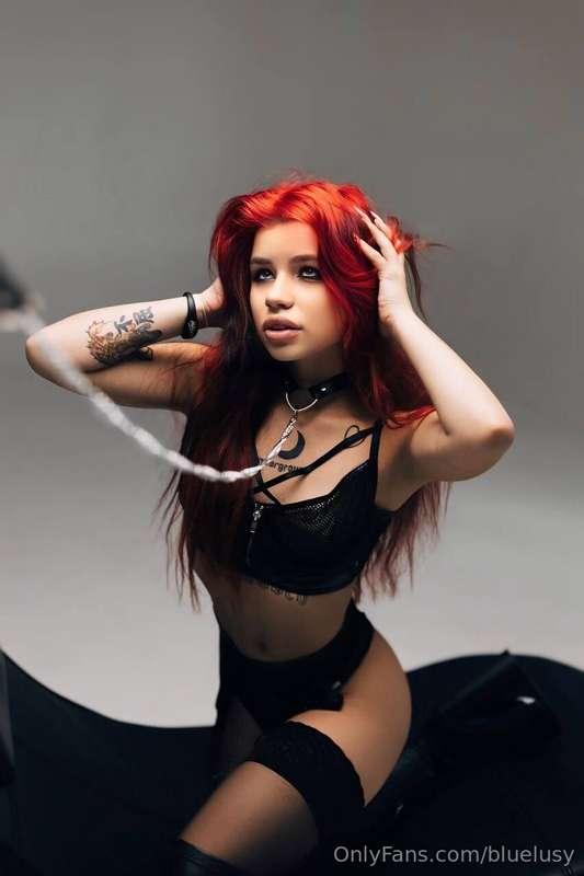 💗 This demure @liki_blue waiting to be seduced 😍 Get pussy w..
