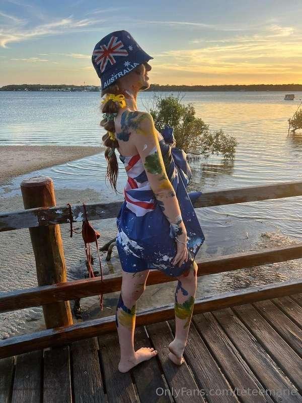 Keep swiping to see me nude under this flag😱 aussie day shoo..
