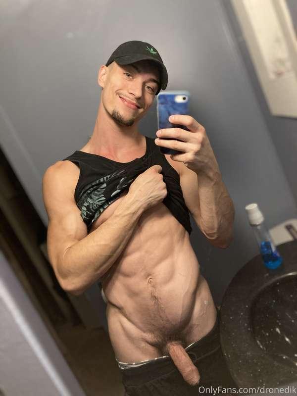 Before my trip to the gym earlier 💪 was gonna record a video..