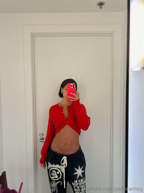 Is this top a slay or what?
