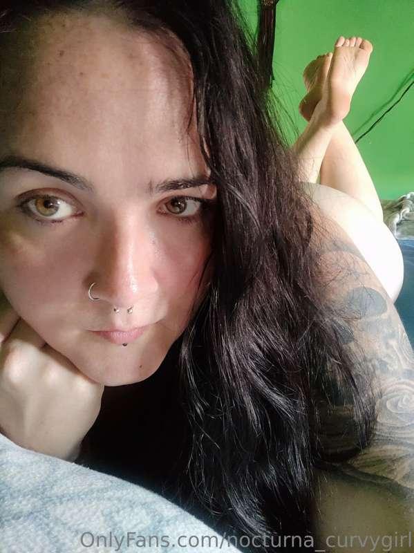 Culito, culito... 

#curvygirl #metalgirl #sexymetalgirl