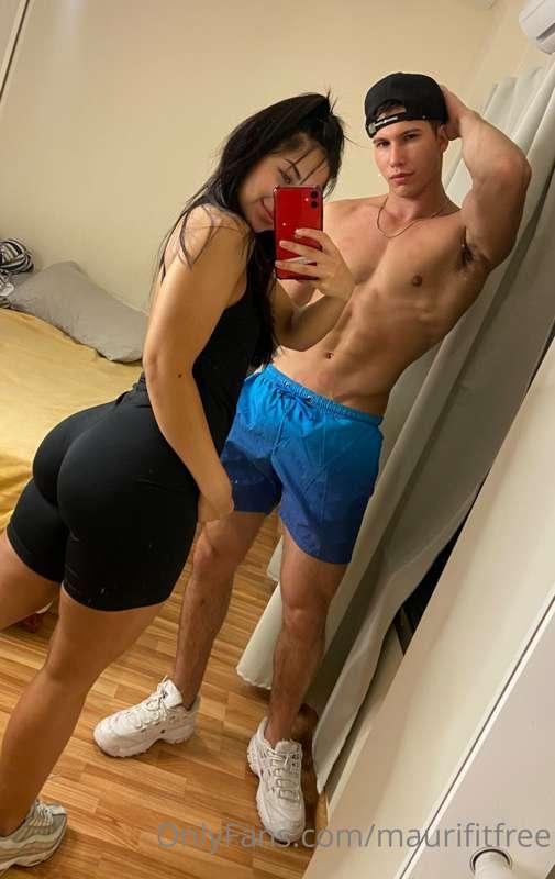 😱MY FIRST ANAL VIDEO😱 (70% OFF🤯)

My best friend lends me he..