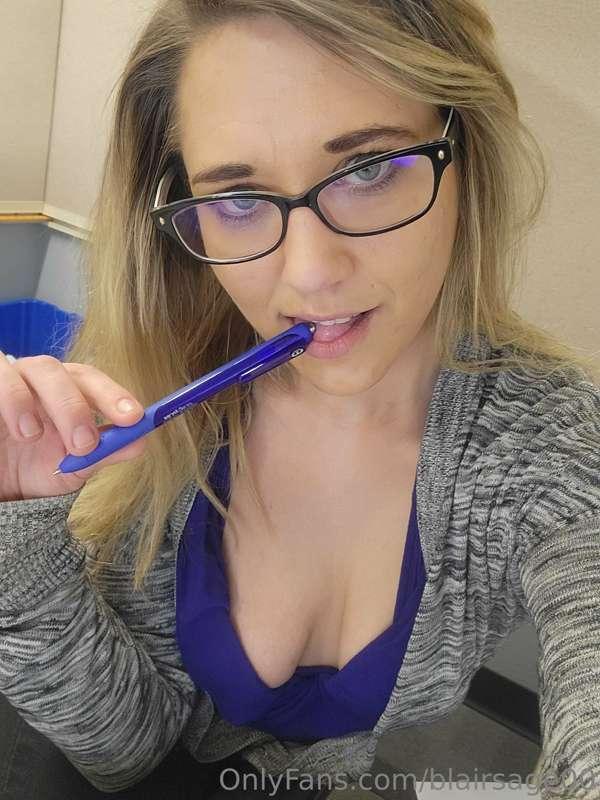 Want to stay after work late with me?? 😉😘

@blairsage00 
htt..