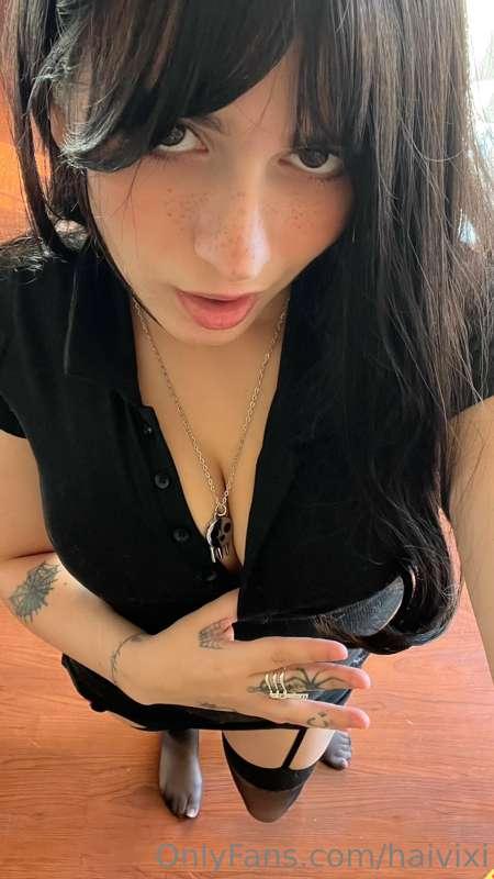 what would u put between these two? >:)