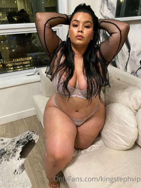 How badly do you want to strip me naked? 😈