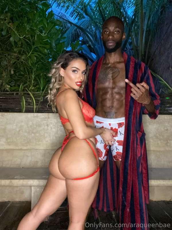 𝐁𝐫𝐚𝐧𝐝 𝐧𝐞𝐰 𝐁𝐆 Valentine’s Day with one of the biggest names 😛..