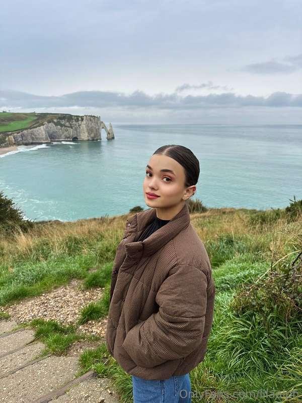 Mini girl on a walk 🤭What time of year do you most like to g..