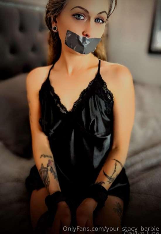 @oakjune is ready to be your bratty, subby little girl 🥵 she..