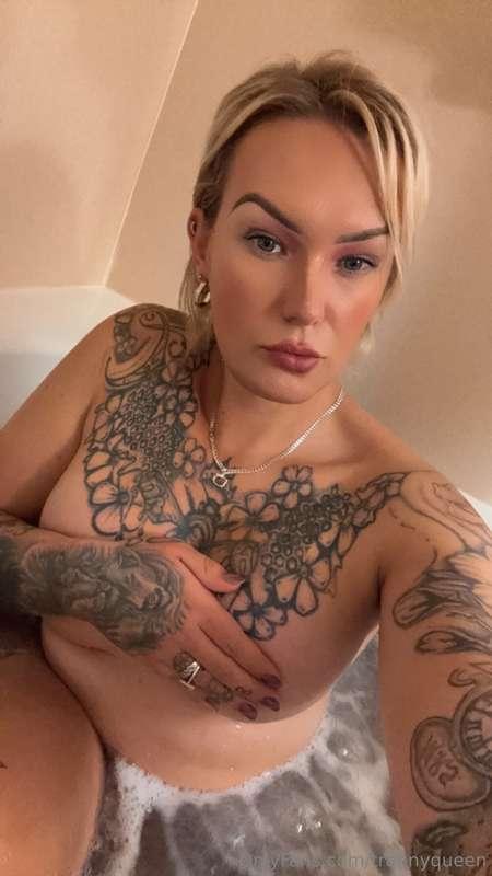 Who wants to see the first ever picture of my new tits? Purc..