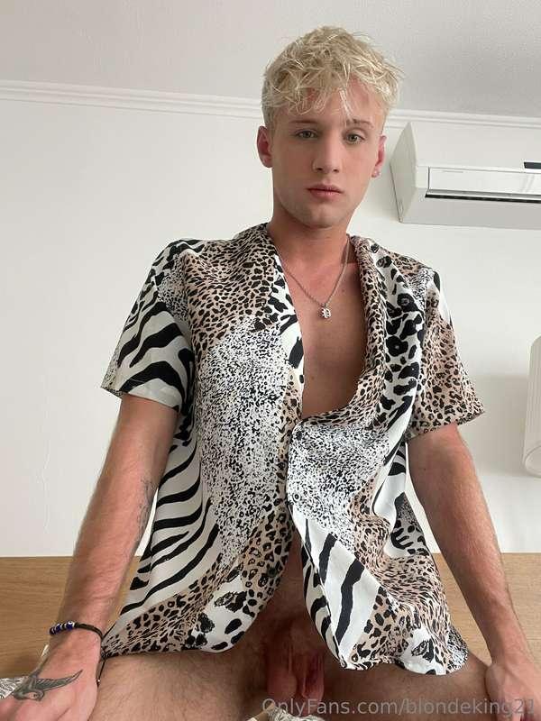 blondeking21 main image