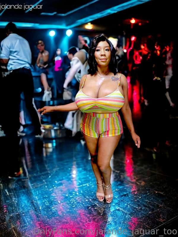 Mëet me at the Bar... Are you buying? I'm thirsty for a stif..