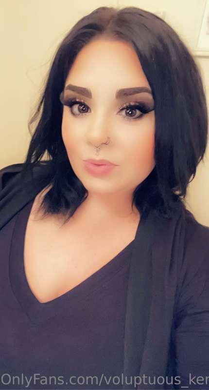 Hope everyone has a great day today 😊