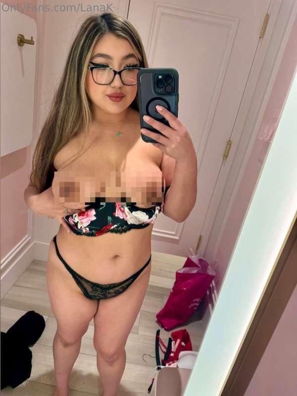 Changing Room Squirt Custom – $50 !!👅 Moaning YOUR name 🍑 An..