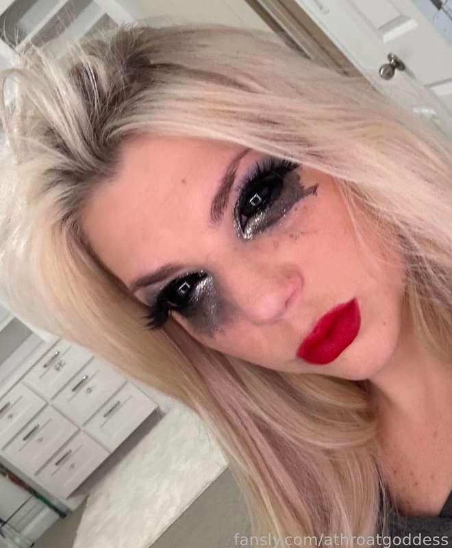 athroatgoddess image #0