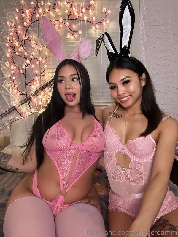 I’M ON G/G LIVE RIGHT NOW GUYS 😍CUM JOIN 😩💦 https://onlyfans..