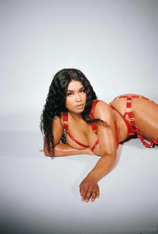 New shoot pics what you think 🤭